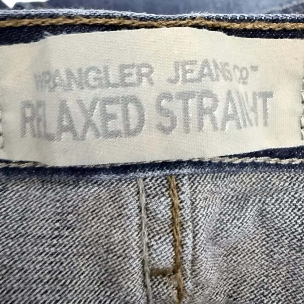 Wrangler relaxed straight